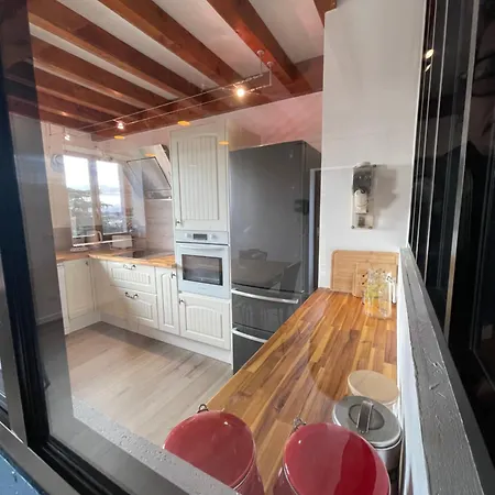 Beeonthetree - Logis 100m2 Jusqu'à 8 Personnes * Ville-sous-Anjou